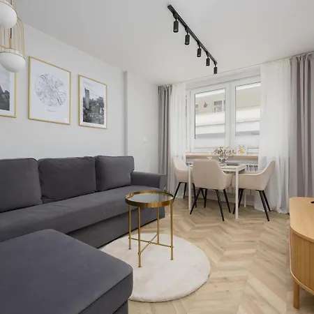 Cosy In The Centre Remote Work By Renters * ורשה