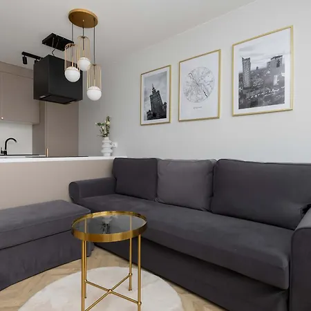 Cosy In The Centre Remote Work By Renters Apartment *